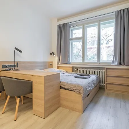 Business Studio Andel, 10 Min To Centre, Netflix, Paid Parking Prague Exterior photo